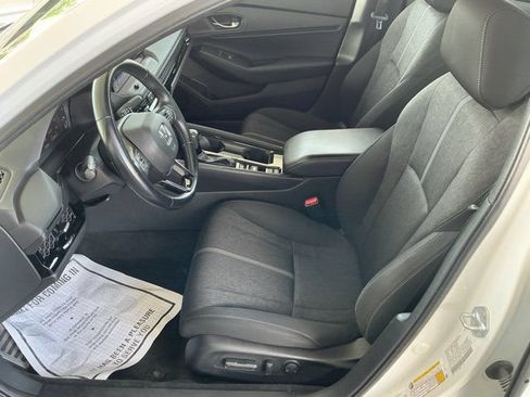 Used 2023 Honda Accord Sport image 14