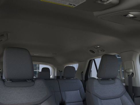 New 2026 Ford Explorer Active image 22