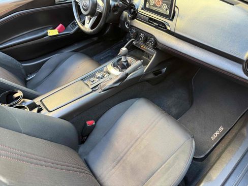 Used 2017 MAZDA MX-5 Miata RF Club w/ Brembo/BBS Package image 53