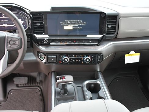 New 2026 GMC Sierra 1500 SLT w/ SLT Premium Plus Package image 23