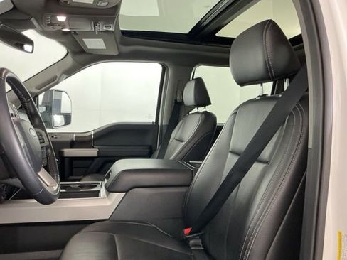 Used 2021 Ford F250 Lariat AWD/4WD image 17