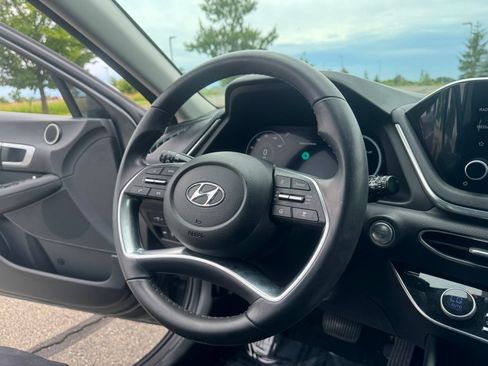 Used 2022 Hyundai Sonata SEL w/ Convenience Package FWD image 21
