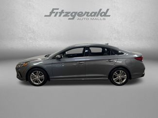 Used 2019 Hyundai Sonata Limited FWD video 2