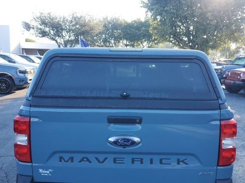 Used 2023 Ford Maverick Lariat w/ Lariat Luxury Package image 9