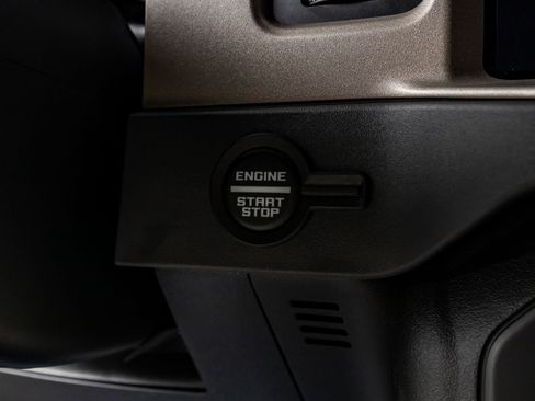 Used 2026 Ford Bronco Outer Banks AWD/4WD image 23