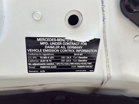 Used 2015 Mercedes-Benz C 300 Sedan image 26