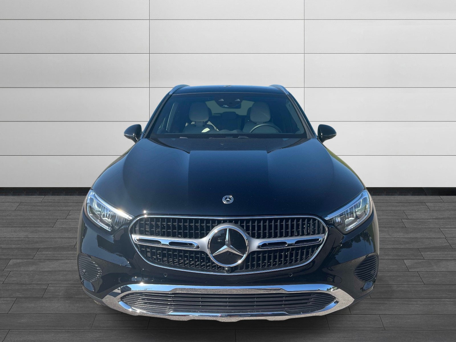 Certified 2025 Mercedes-Benz GLC 350e 4MATIC image 8