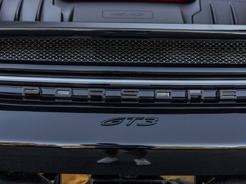 Used 2022 Porsche 911 GT3 image 30