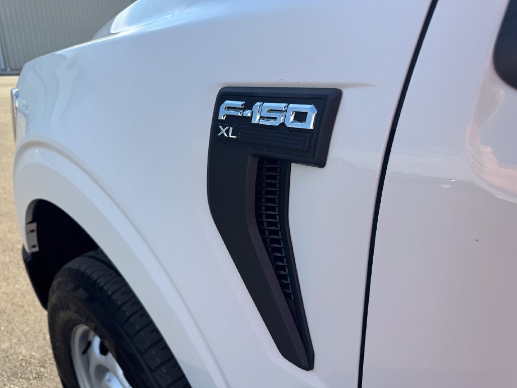 Used 2022 Ford F150 XL AWD/4WD image 16