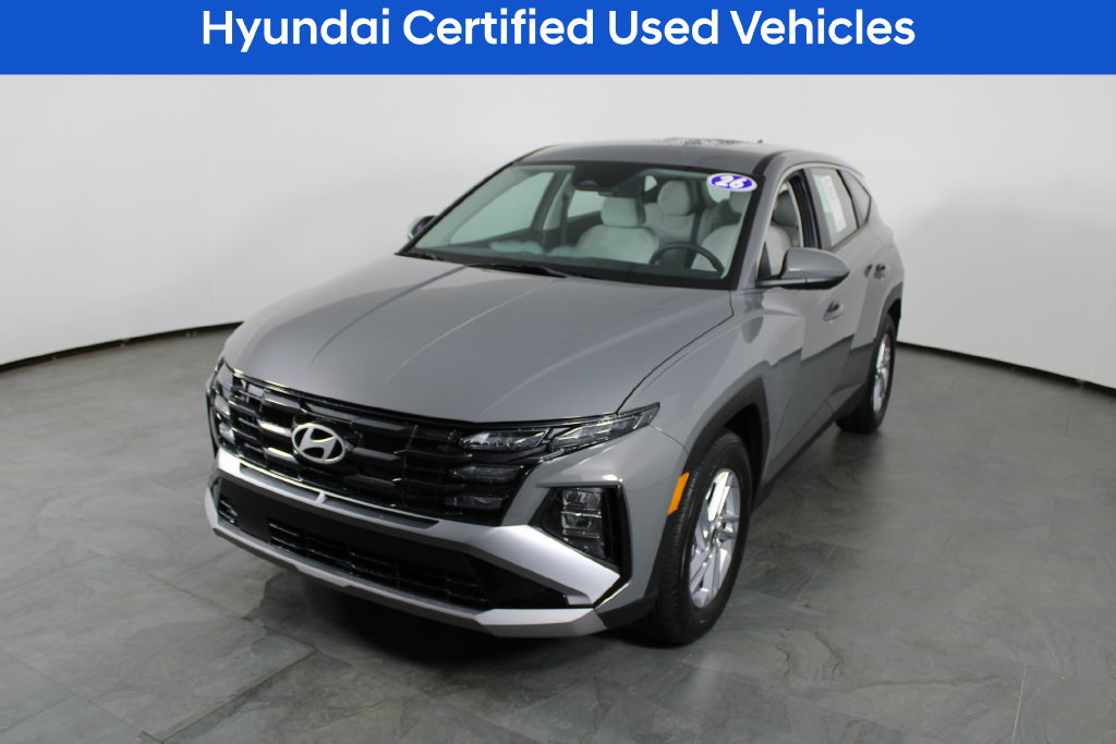 Certified 2026 Hyundai Tucson SE FWD image 2