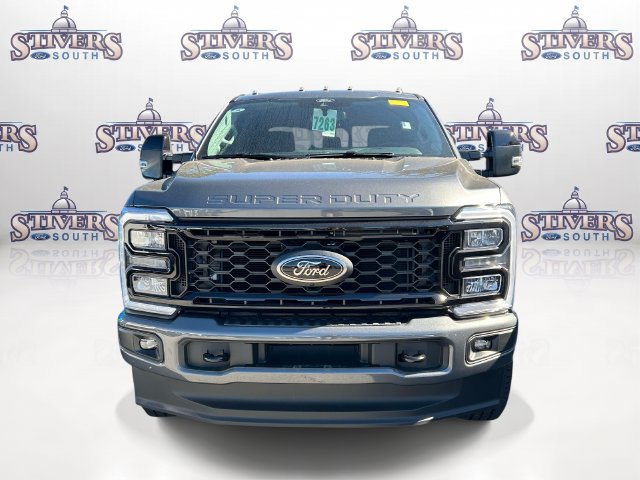Used 2026 Ford F250 Lariat w/ Black Appearance Package AWD/4WD image 2
