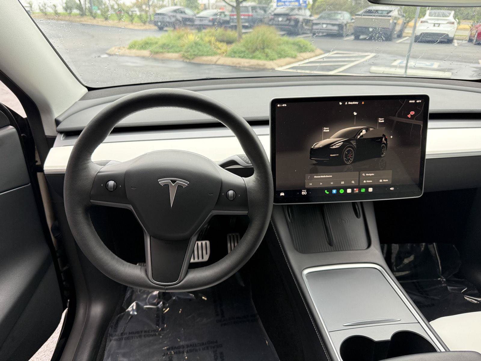 Used 2022 Tesla Model Y Performance AWD/4WD image 18