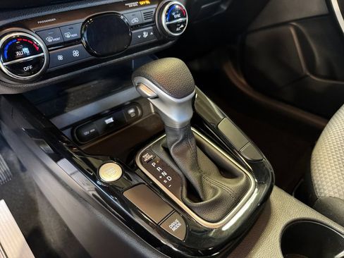 Certified 2023 Kia Soul S FWD image 21