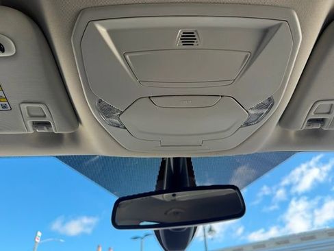 Used 2019 Ford Escape Titanium w/ U9j03 - Titanium Tow Package image 23