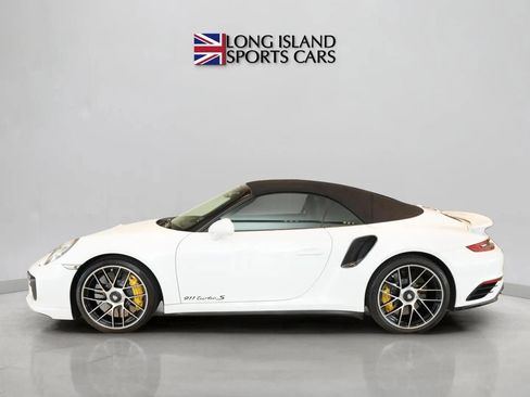 Used 2018 Porsche 911 Turbo S AWD/4WD image 17