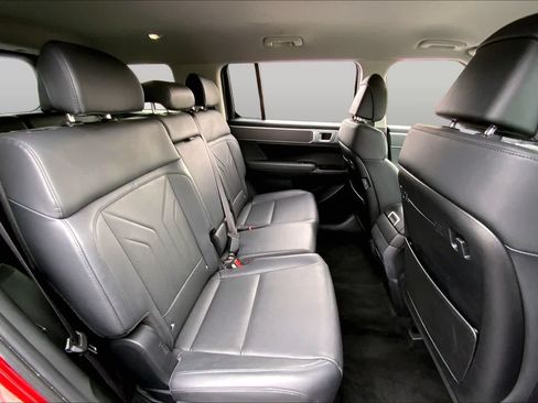Used 2025 Hyundai Santa Fe SEL FWD image 20
