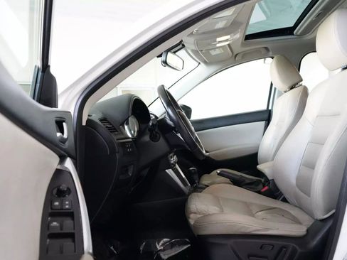 Used 2013 MAZDA CX-5 Grand Touring w/ GT Tech Pkg image 9