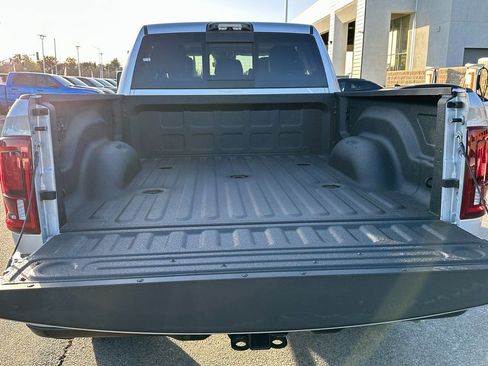 New 2026 RAM 3500 Longhorn AWD/4WD image 18