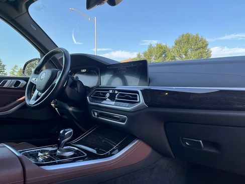 Used 2021 BMW X5 xDrive45e w/ Premium Package AWD/4WD image 29