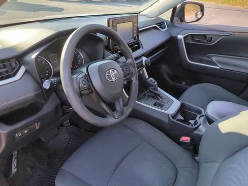 Used 2020 Toyota RAV4 LE w/ All Weather Liner Package AWD/4WD image 15