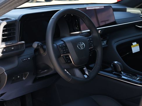 New 2026 Toyota Crown XLE image 12