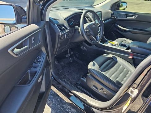Used 2022 Ford Edge SEL w/ Convenience Package AWD/4WD image 10