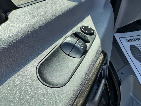 Used 2017 Mercedes-Benz Sprinter 3500 image 12