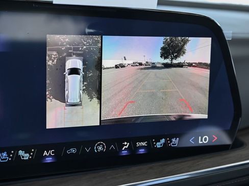 New 2026 Chevrolet Tahoe High Country AWD/4WD image 33