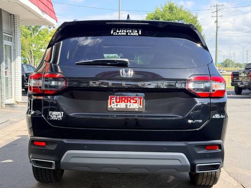 Used 2023 Honda Pilot Elite image 4