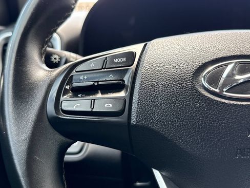 Used 2020 Hyundai Venue SEL w/ Convenience Package FWD image 28