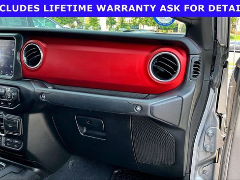 Used 2020 Jeep Gladiator Rubicon AWD/4WD image 13