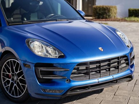 Used 2015 Porsche Macan Turbo AWD/4WD image 4