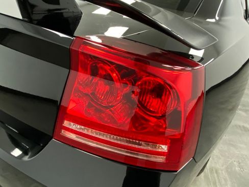 Used 2006 Dodge Charger SRT8 w/ SRT Option Group III image 14