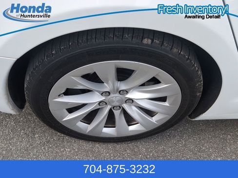 Used 2017 Tesla Model S 100D image 10