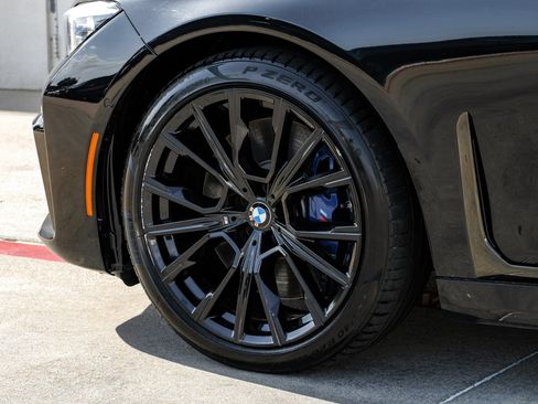 Used 2020 BMW M760i xDrive AWD/4WD image 49