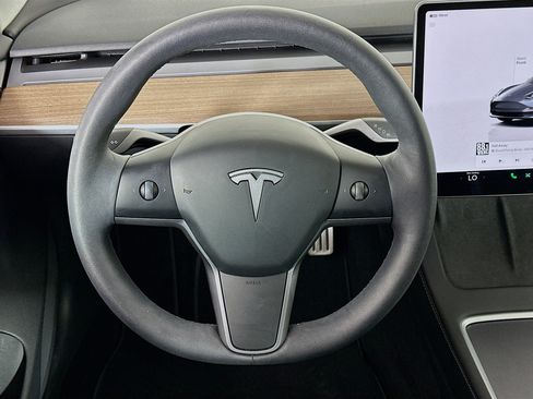 Used 2023 Tesla Model 3 Performance image 17