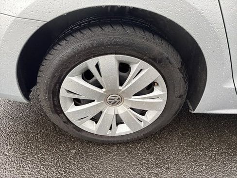 Used 2014 Volkswagen Jetta SE image 9