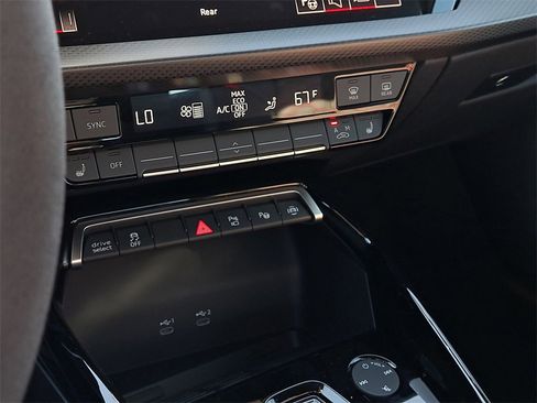 New 2026 Audi RS 3 image 14