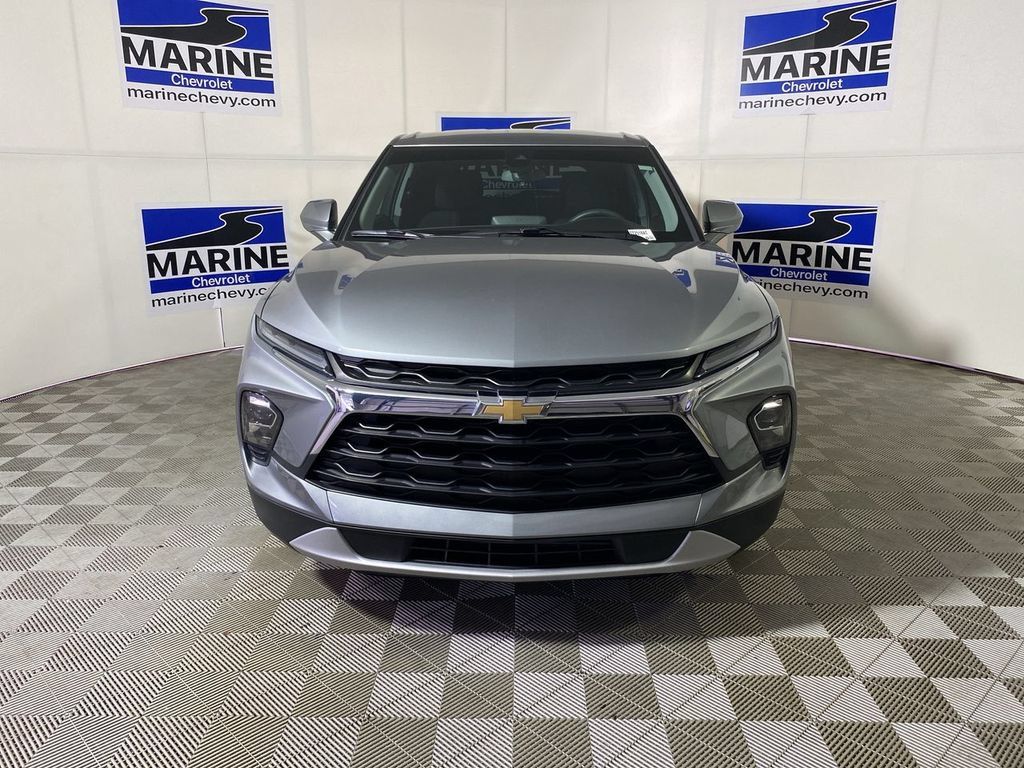 Used 2023 Chevrolet Blazer LT FWD image 12
