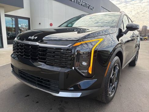 New 2026 Kia Sportage EX image 11