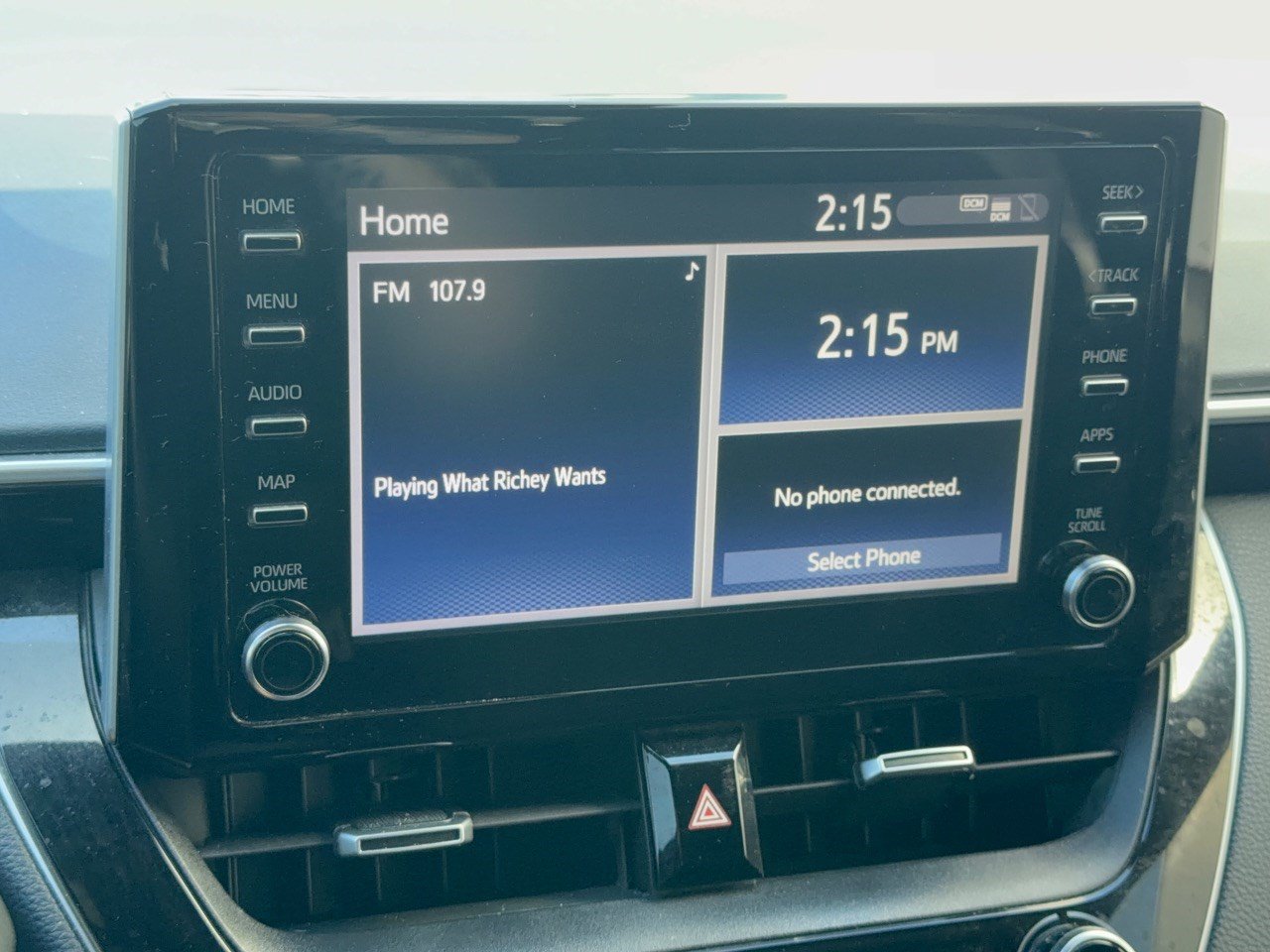 Used 2020 Toyota Corolla SE FWD image 23