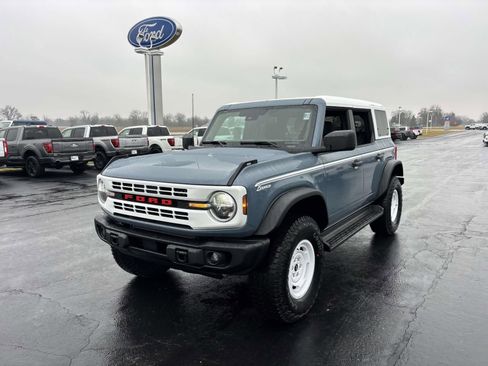 New 2025 Ford Bronco Heritage Edition image 3