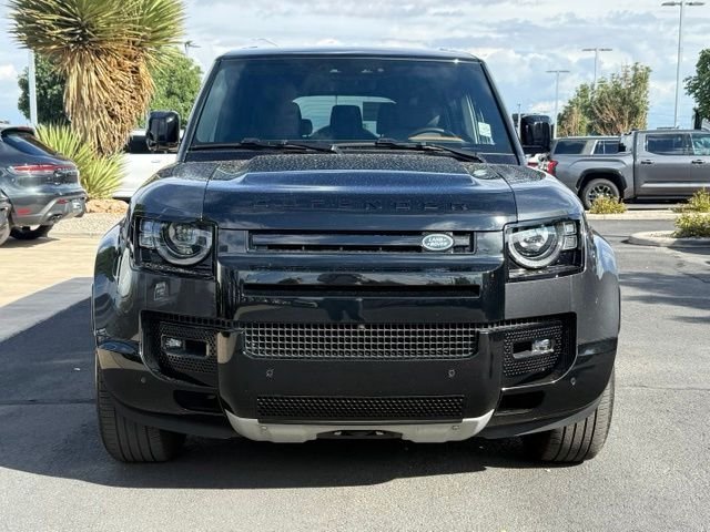 Used 2023 Land Rover Defender 130 X AWD/4WD image 2