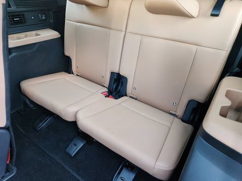 Certified 2025 Hyundai Santa Fe Limited FWD image 23