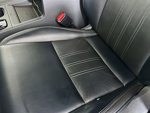 Used 2022 Nissan Frontier PRO-4X w/ Pro-4X Premium Package image 22