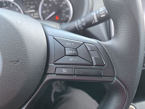 Used 2025 Nissan Kicks Play S FWD image 22