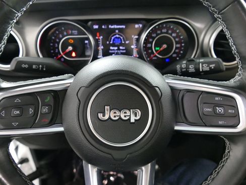Used 2021 Jeep Wrangler Unlimited Rubicon AWD/4WD image 14