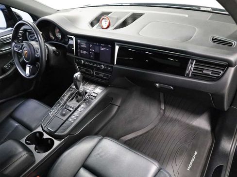 Used 2020 Porsche Macan GTS AWD/4WD image 6