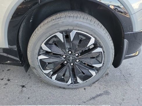 New 2026 Chevrolet Blazer EV RS image 22