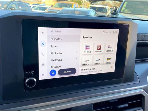 Used 2024 Toyota Tacoma TRD Off-Road image 30